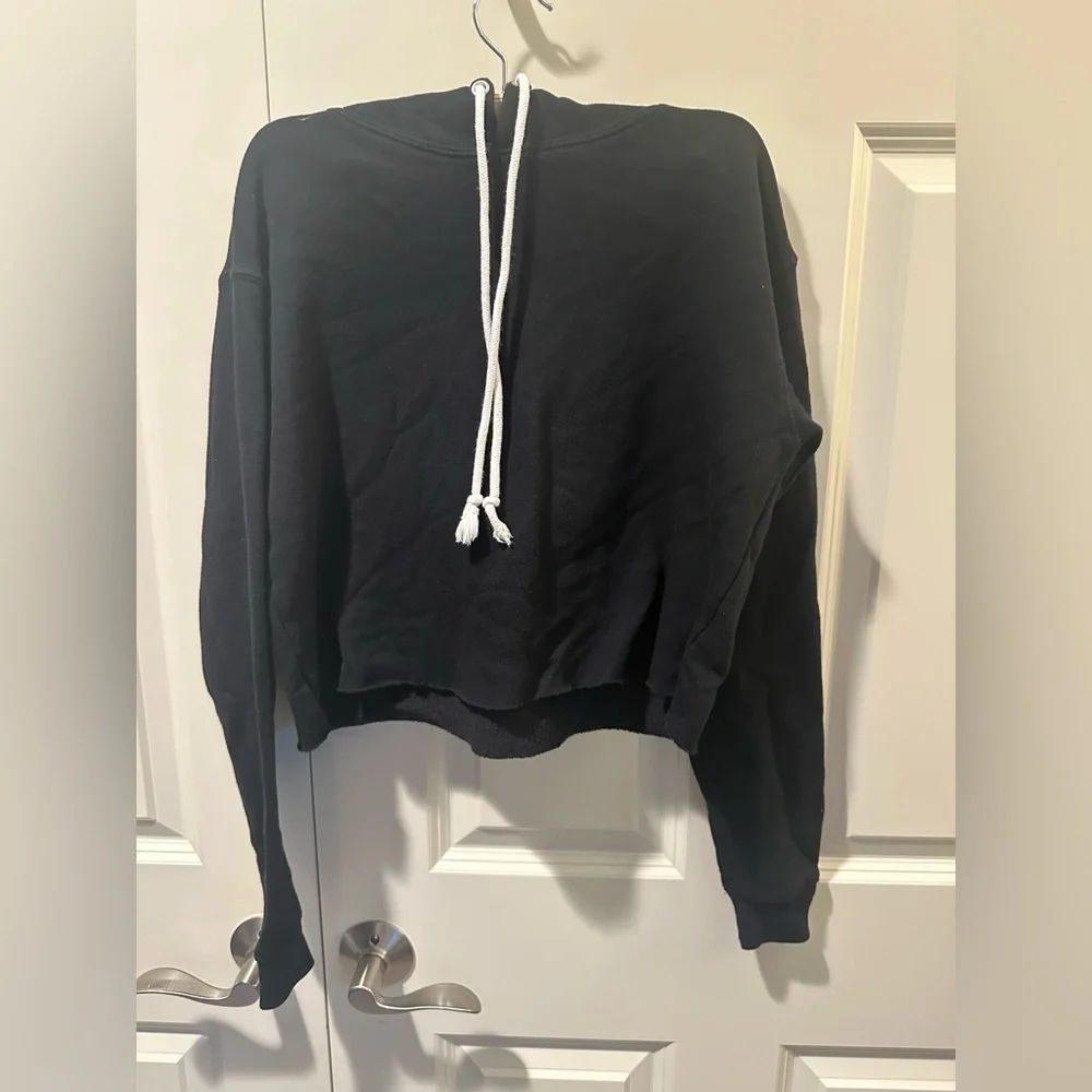 wild fable Black Cropped Hoodie with White Drawstrings - Picture 1 of 3
